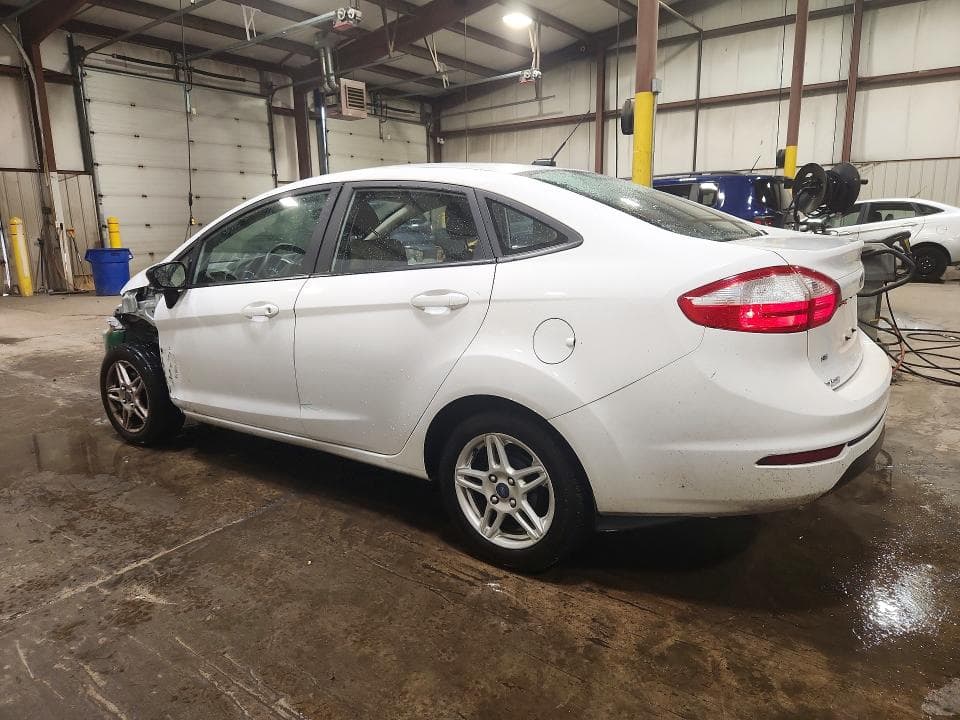 2018 FORD FIESTA SE 2