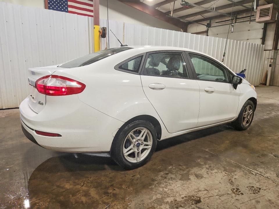 2018 FORD FIESTA SE 3