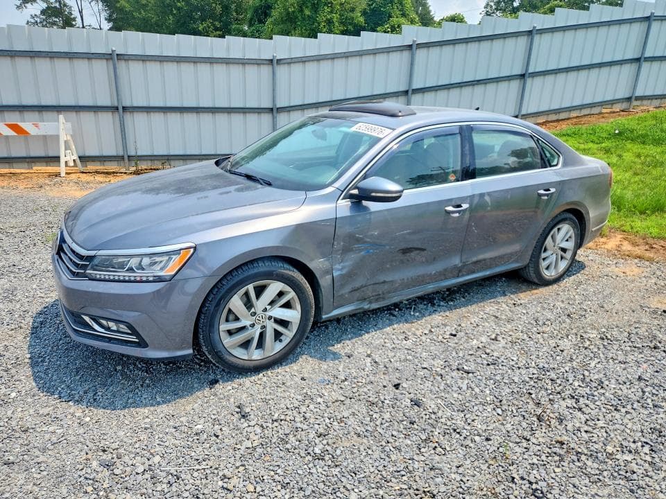2018 VOLKSWAGEN PASSAT SE - 1