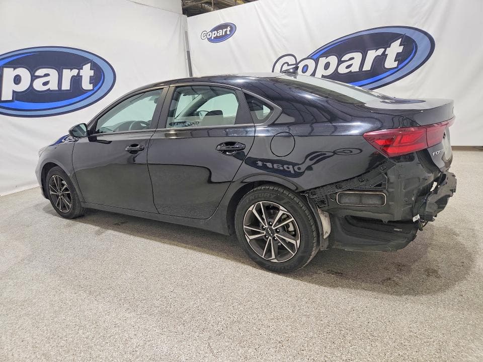 2023 KIA FORTE LXS 2