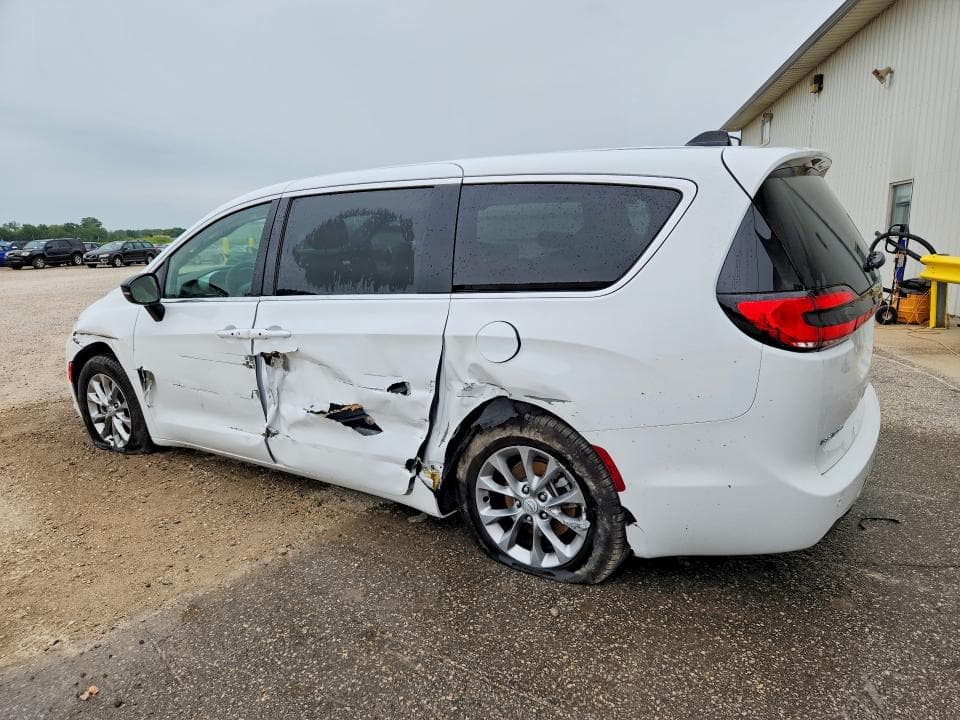 2026 CHRYSLER PACIFICA LIMITED 2