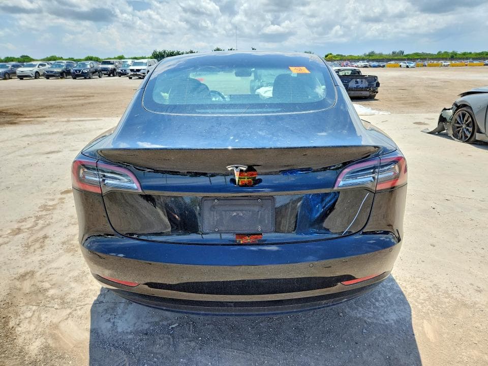 2022 TESLA MODEL 3 6