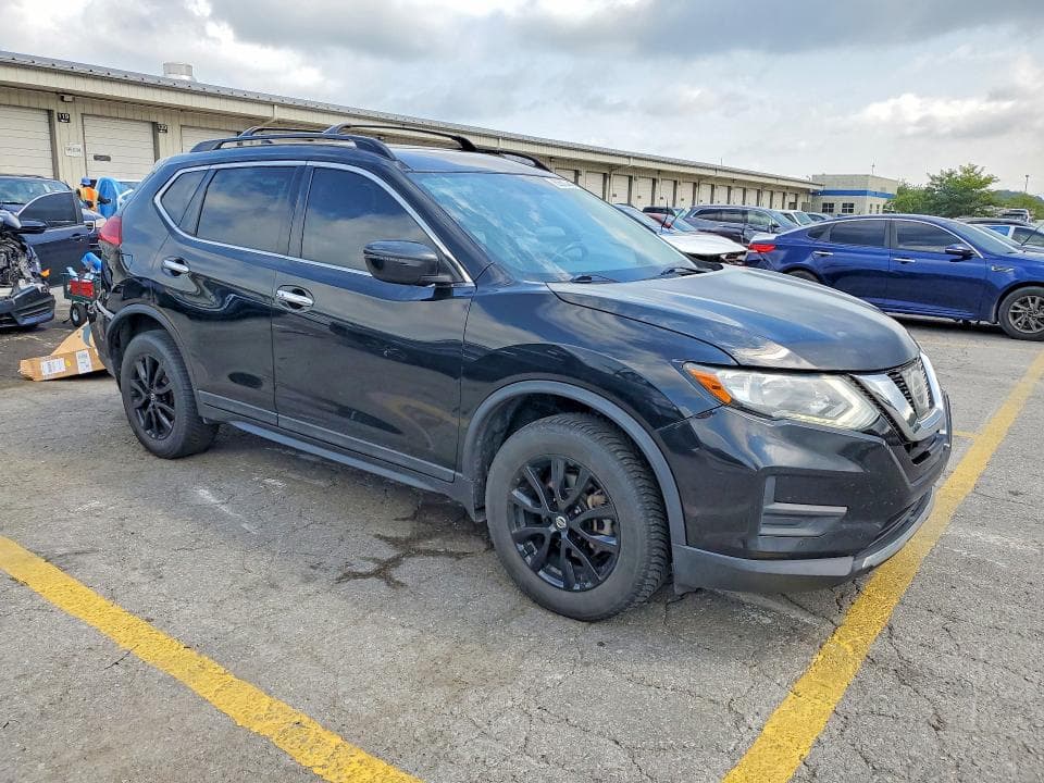 2017 NISSAN ROGUE SV 4