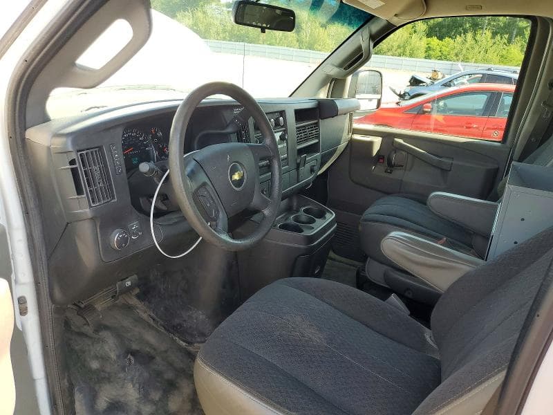 2018 CHEVROLET EXPRESS G2500 8