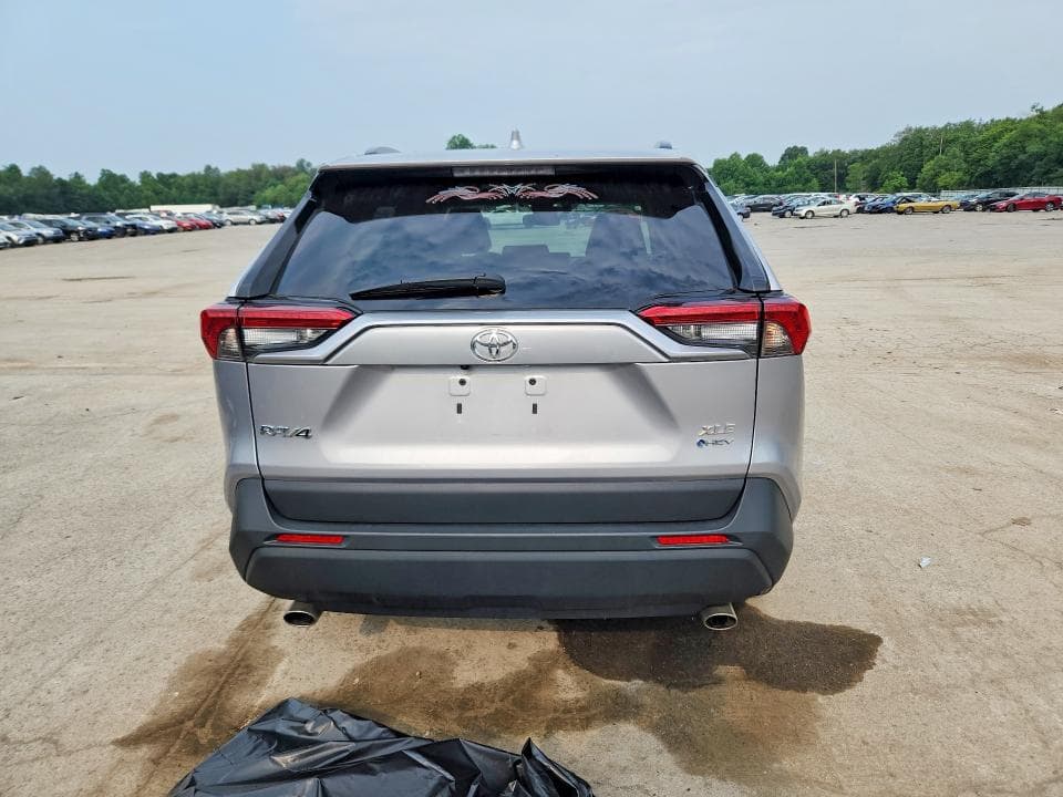 2025 TOYOTA RAV4 HYBRID XLE 6