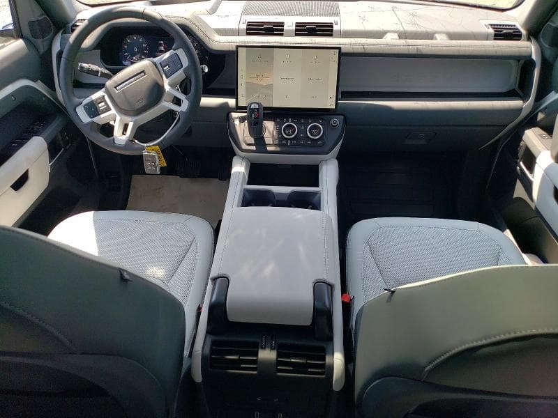 2026 LAND ROVER DEFENDER 110 X-DYNAMIC SE 8