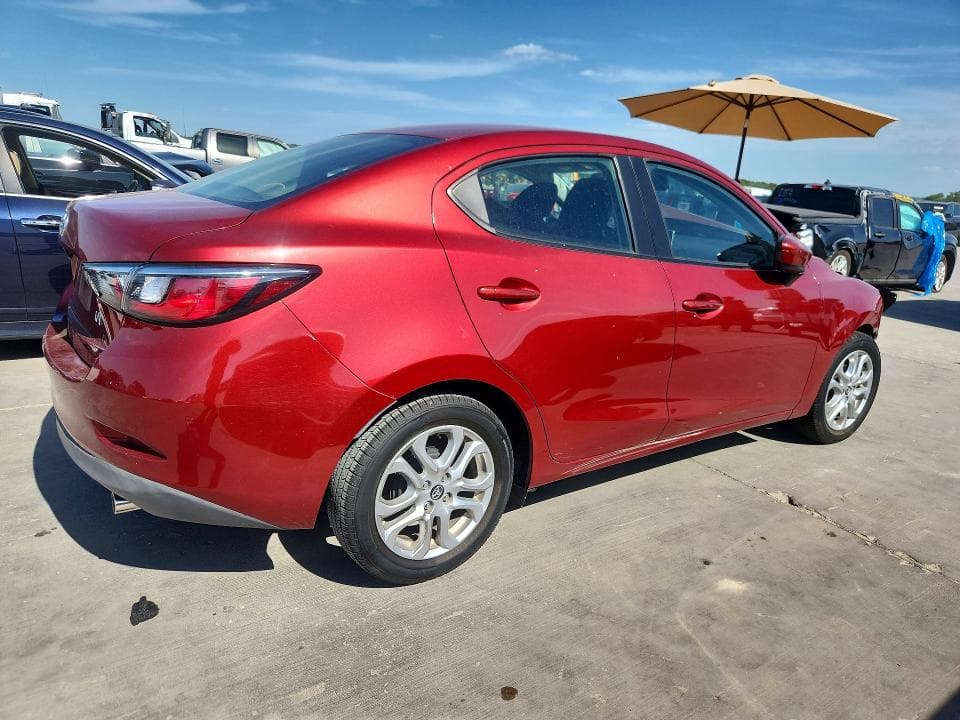 2017 TOYOTA YARIS IA BASE 3