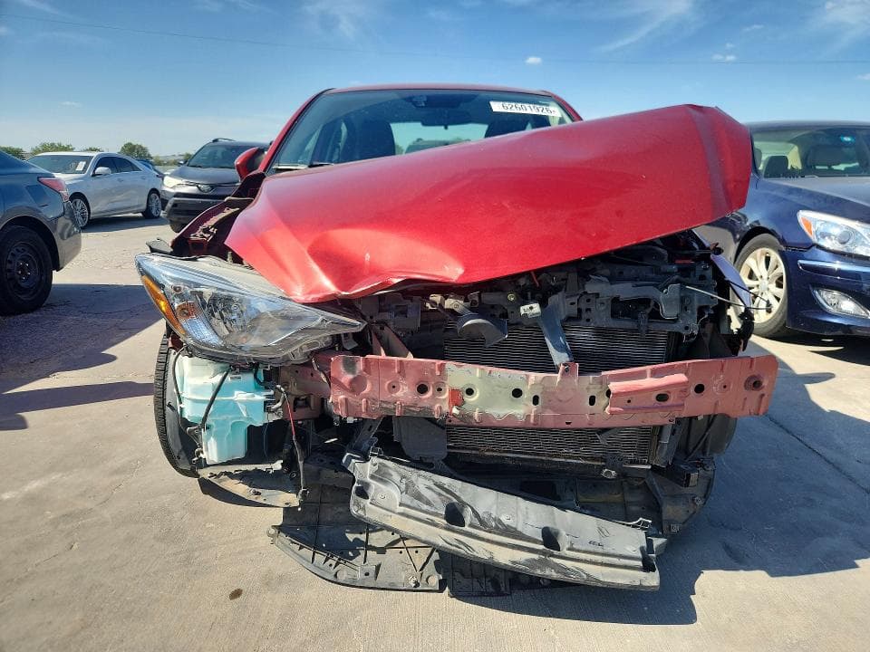 2017 TOYOTA YARIS IA BASE 5