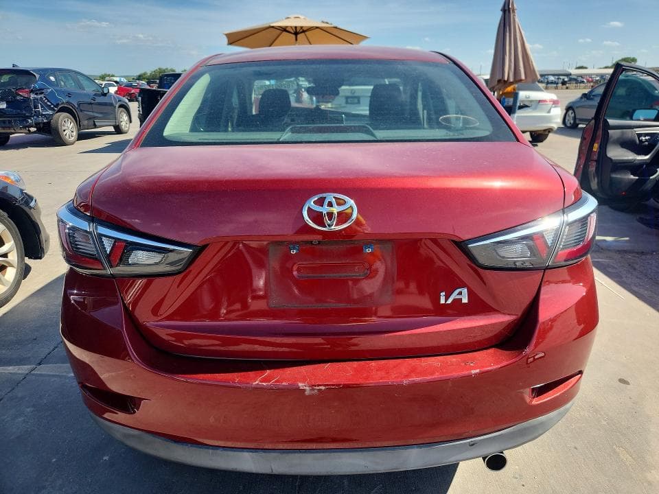 2017 TOYOTA YARIS IA BASE 6