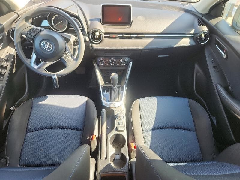 2017 TOYOTA YARIS IA BASE 8