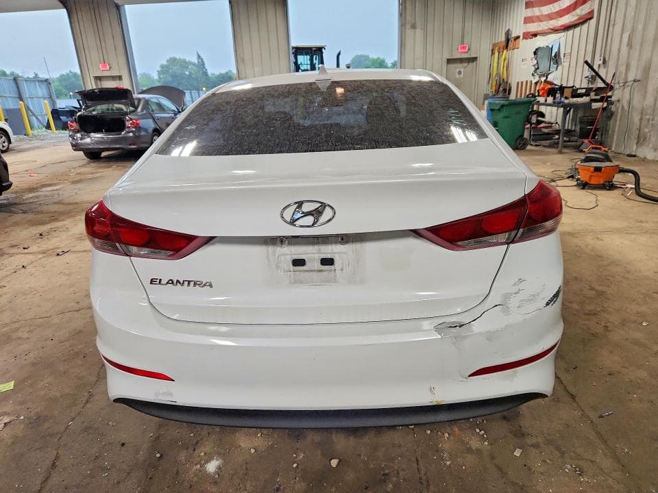 2017 HYUNDAI ELANTRA SE 6