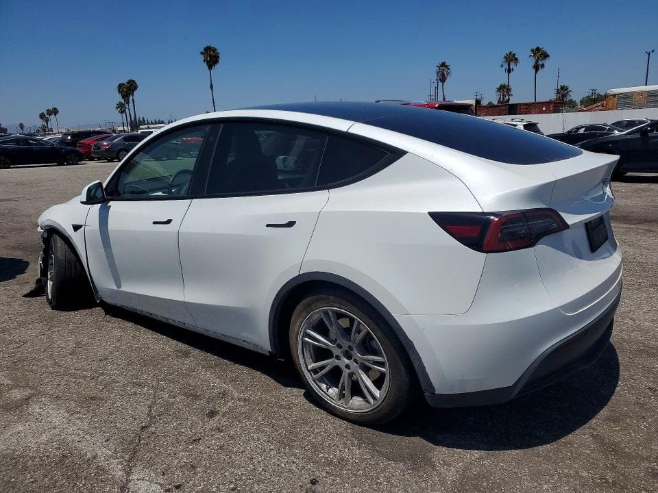 2023 TESLA MODEL Y 2