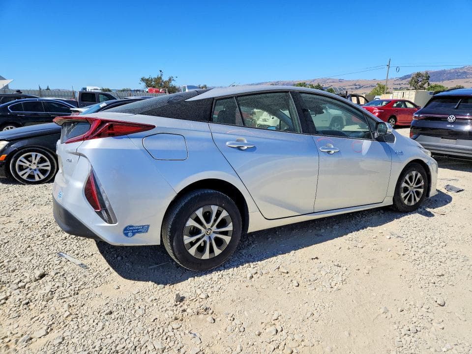 2021 TOYOTA PRIUS PRIME XLE 3