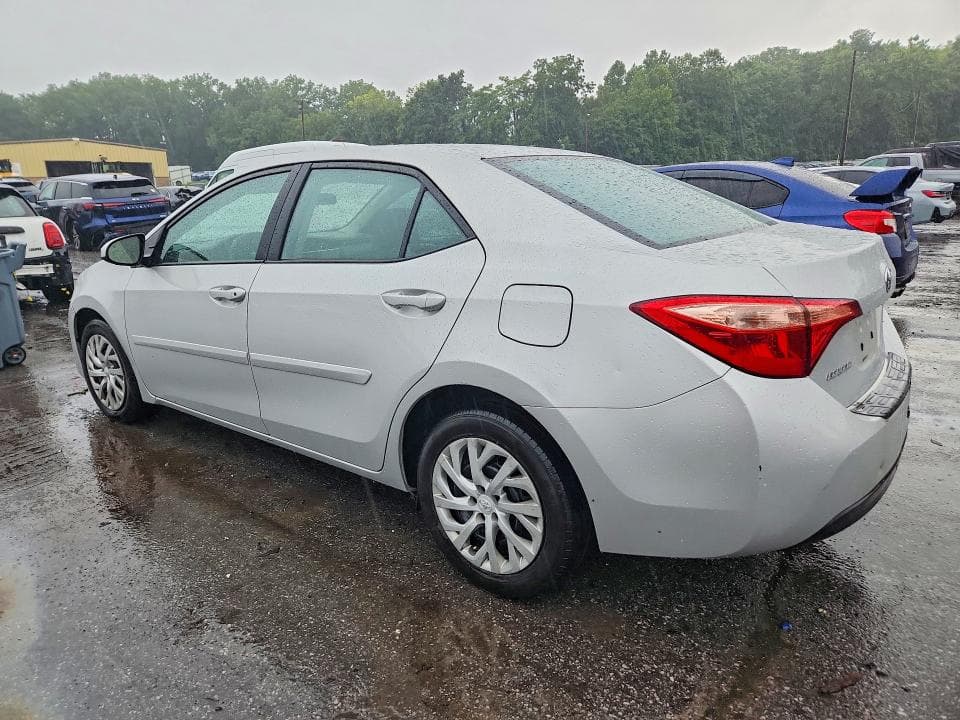 2017 TOYOTA COROLLA LE 2