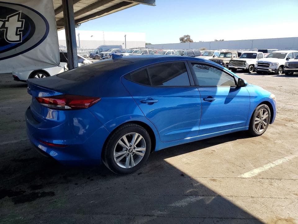 2017 HYUNDAI ELANTRA SE 3