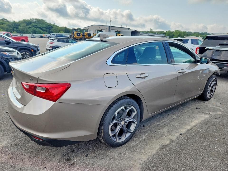 2023 CHEVROLET MALIBU LT 3