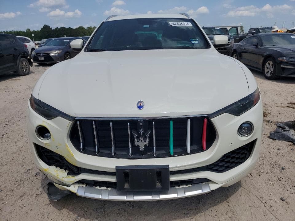 2017 MASERATI LEVANTE LUXURY 5