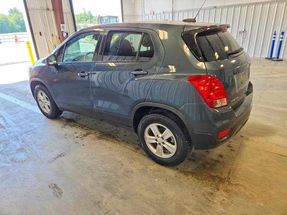2021 CHEVROLET TRAX LS 2