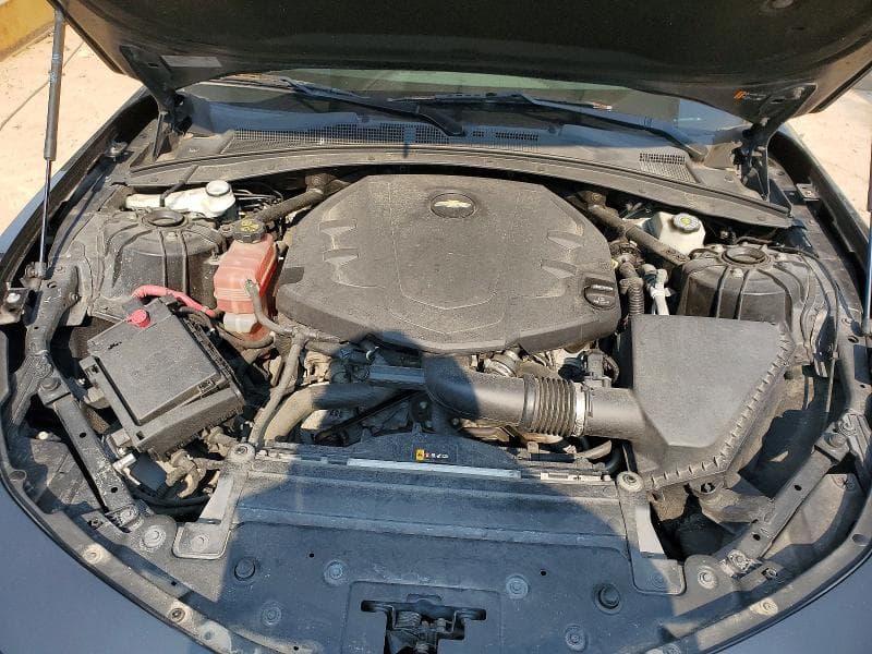 2019 CHEVROLET CAMARO LS 11