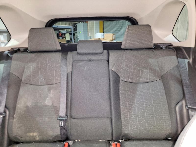2024 TOYOTA RAV4 XLE 10
