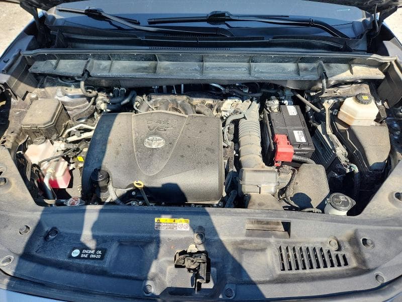 2021 TOYOTA HIGHLANDER PLATINUM 12