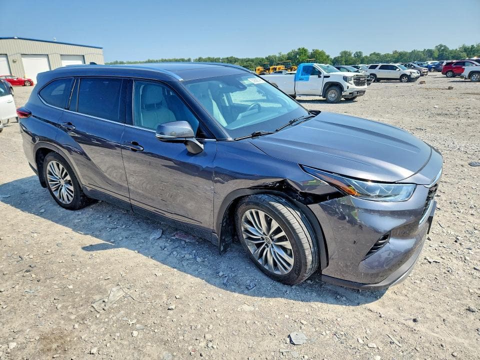 2021 TOYOTA HIGHLANDER PLATINUM 4