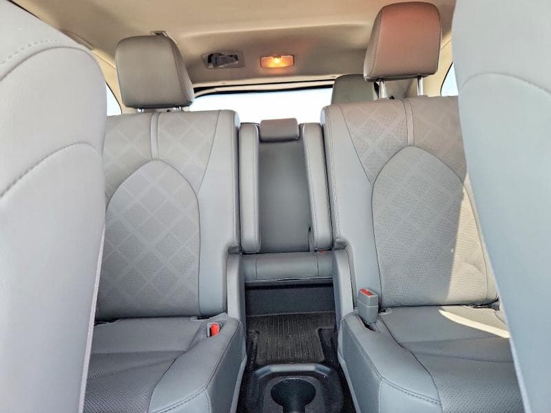 2021 TOYOTA HIGHLANDER PLATINUM 10