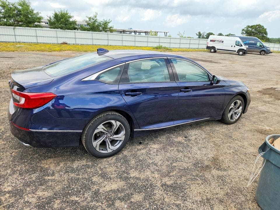 2018 HONDA ACCORD EX 3