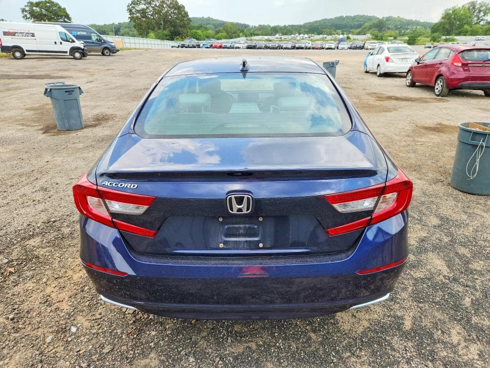 2018 HONDA ACCORD EX 6