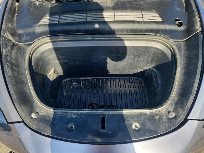 2025 TESLA MODEL Y 12