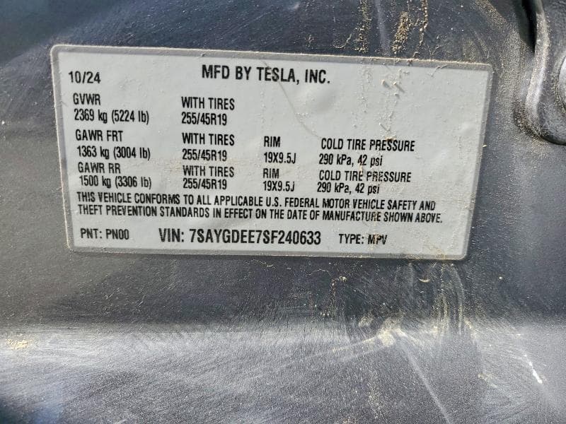2025 TESLA MODEL Y 13