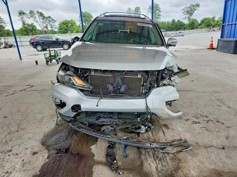 2018 NISSAN PATHFINDER SL 5