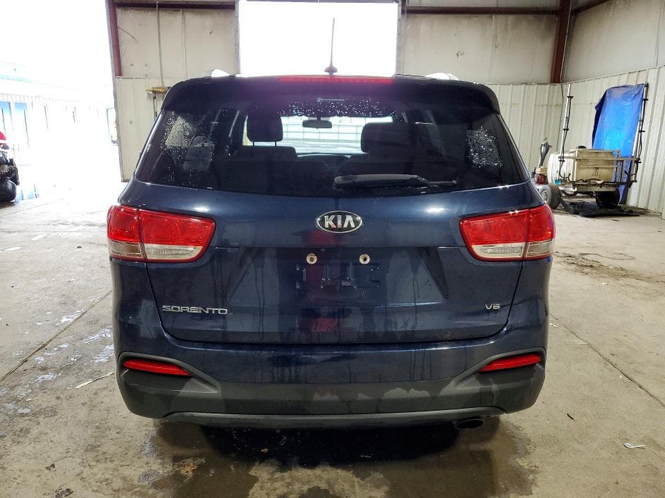 2017 KIA SORENTO LX V6 6