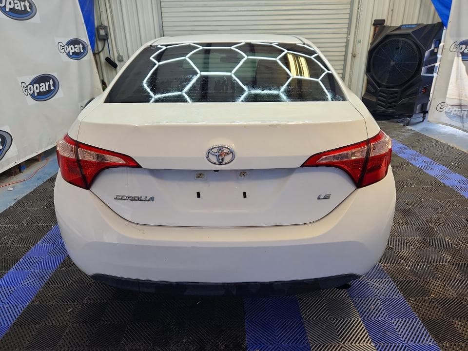2018 TOYOTA COROLLA LE 6