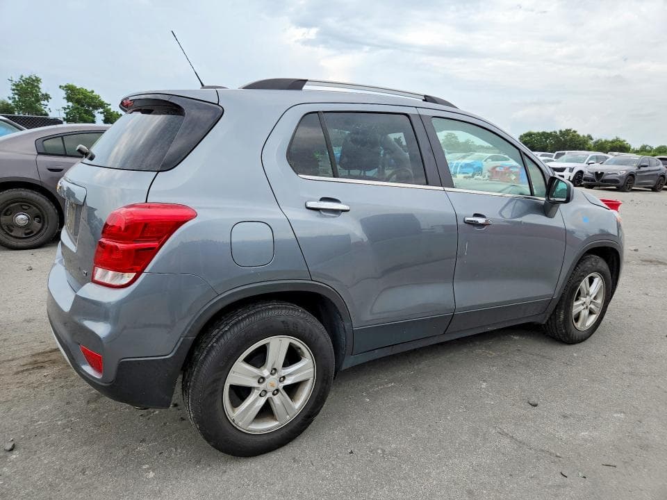 2019 CHEVROLET TRAX 1LT 3