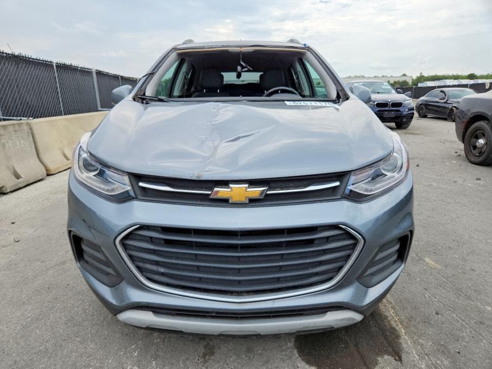 2019 CHEVROLET TRAX 1LT 5
