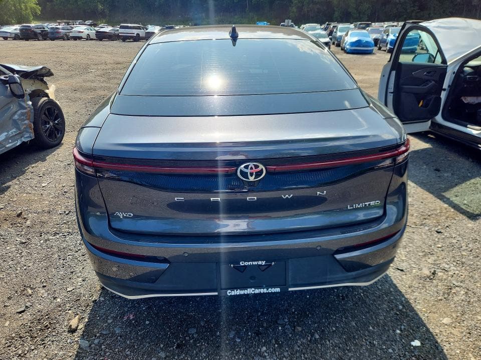 2023 TOYOTA CROWN LIMITED LIMITED 6