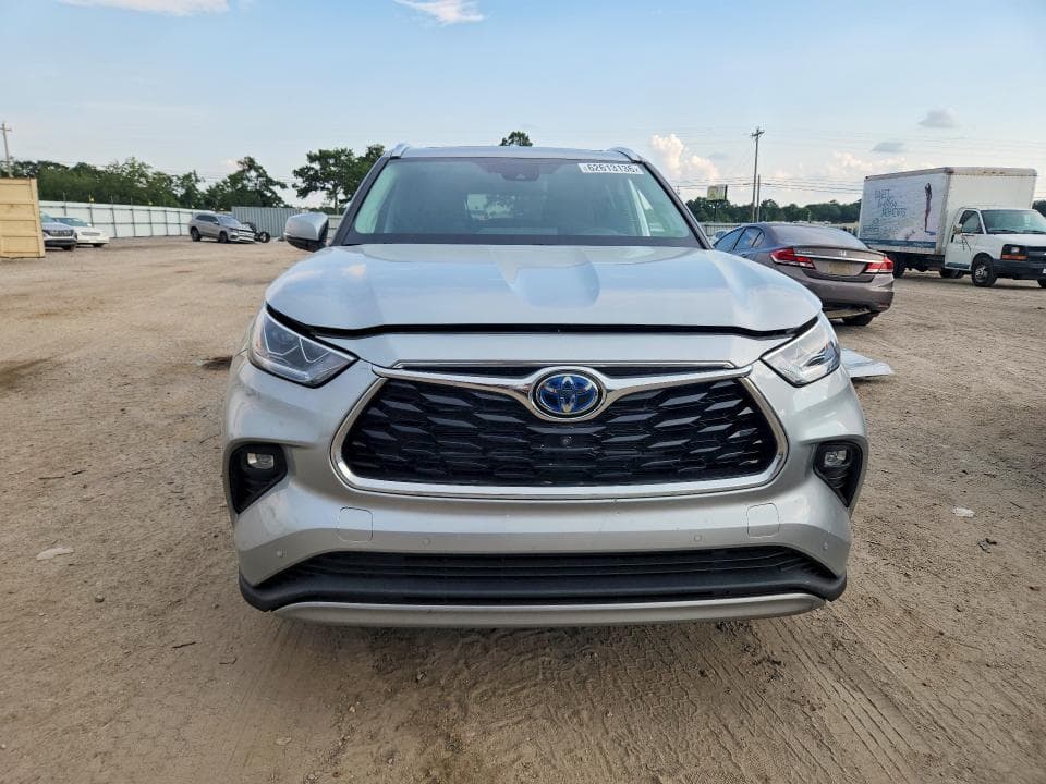 2021 TOYOTA HIGHLANDER HYBRID PLATINUM 5