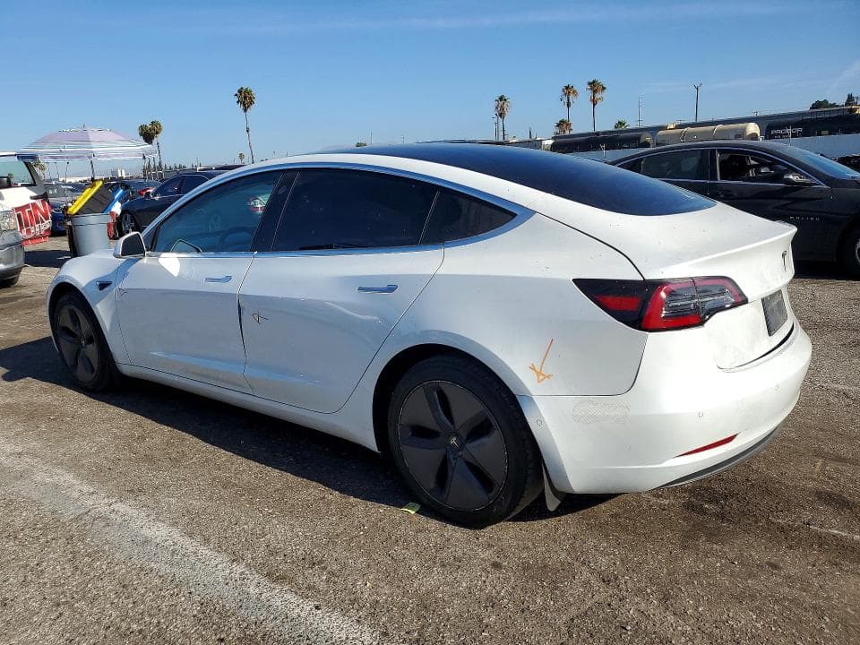 2020 TESLA MODEL 3 2