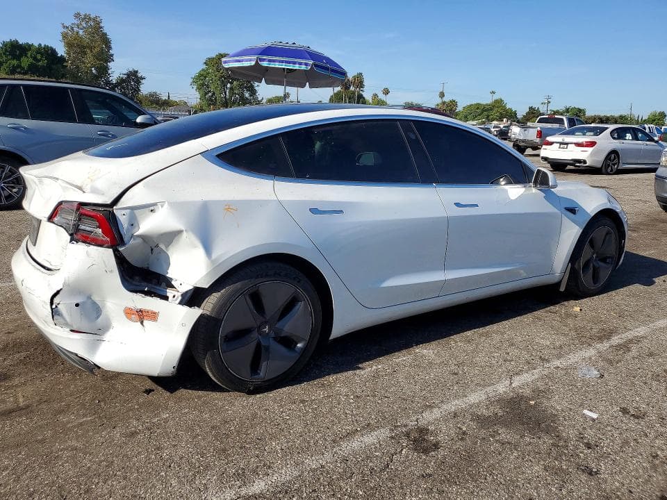 2020 TESLA MODEL 3 3