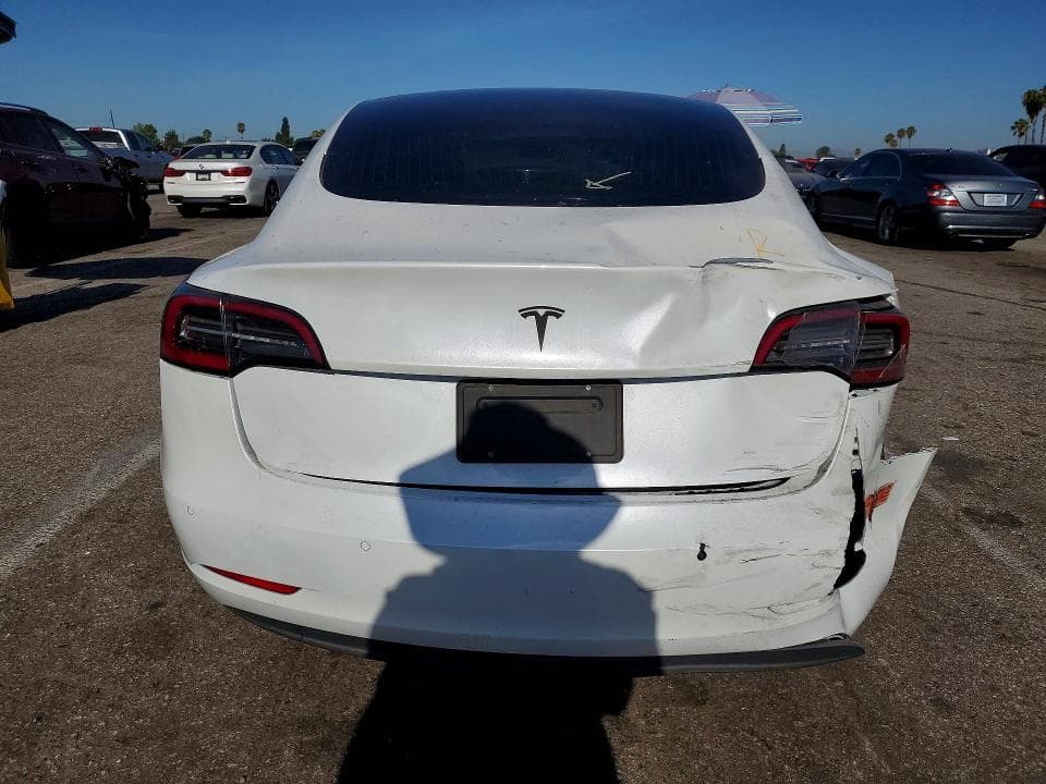 2020 TESLA MODEL 3 6