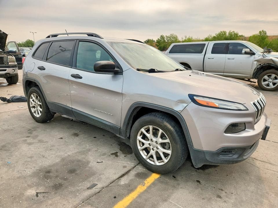 2017 JEEP CHEROKEE SPORT 4
