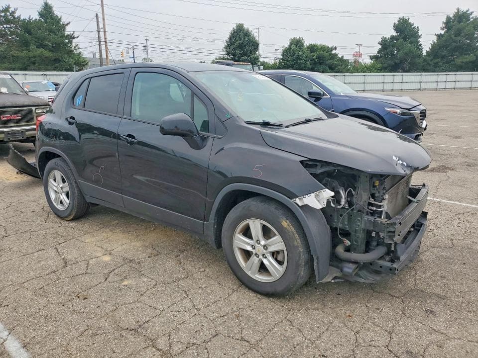 2020 CHEVROLET TRAX LS 4