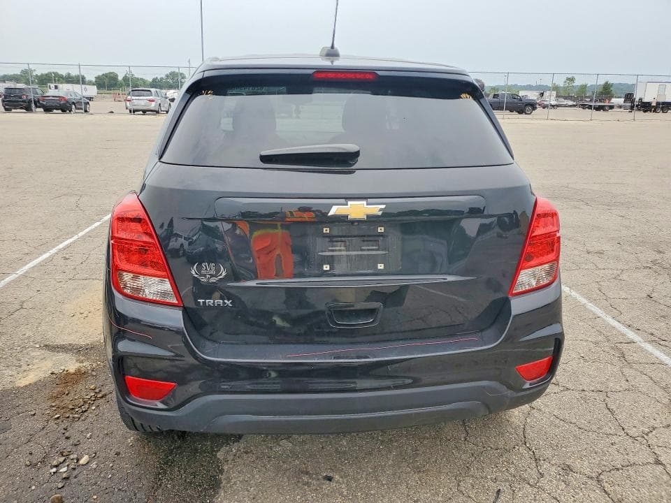 2020 CHEVROLET TRAX LS 6