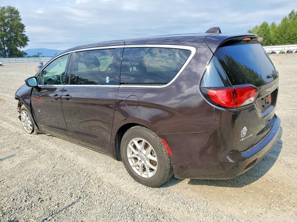 2017 CHRYSLER PACIFICA TOURING 2