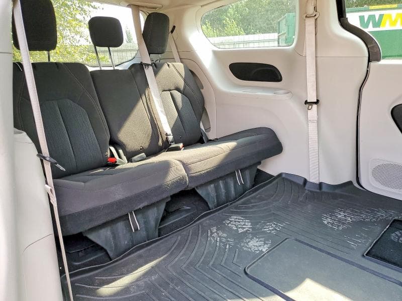 2017 CHRYSLER PACIFICA TOURING 11