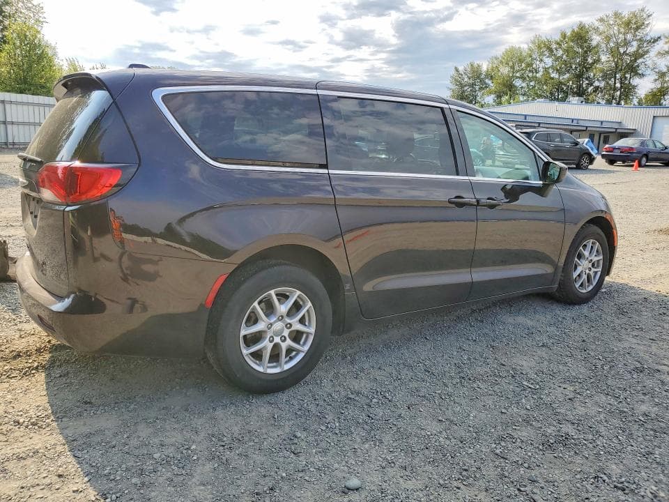 2017 CHRYSLER PACIFICA TOURING 3