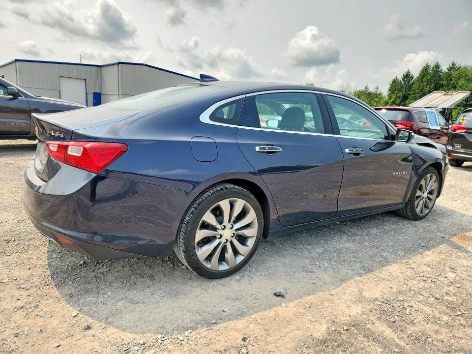 2017 CHEVROLET MALIBU PREMIER 3