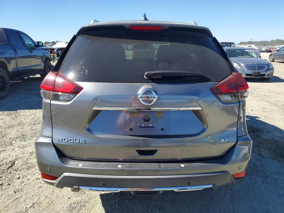 2020 NISSAN ROGUE SV 6