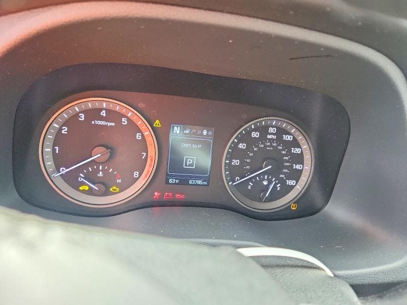 2017 HYUNDAI TUCSON SE PLUS 9